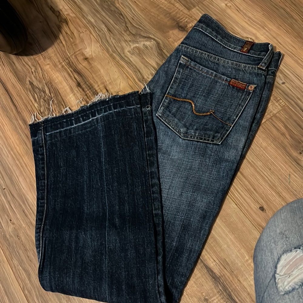 7 for all mankind medium wash raw hem flare jeans 28/6